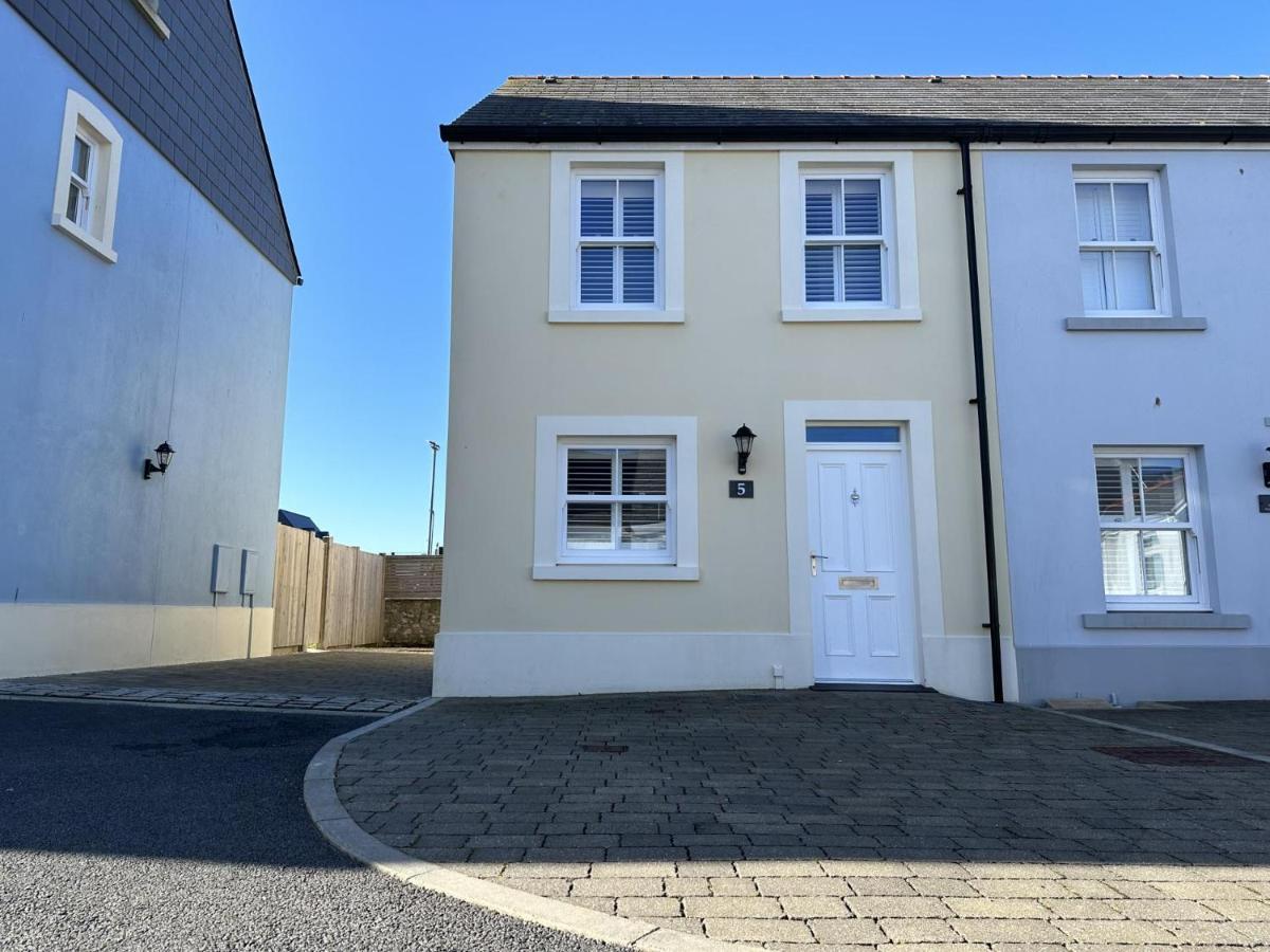 Ty Melyn - 2 Bedroom Cottage - Tenby Kültér fotó